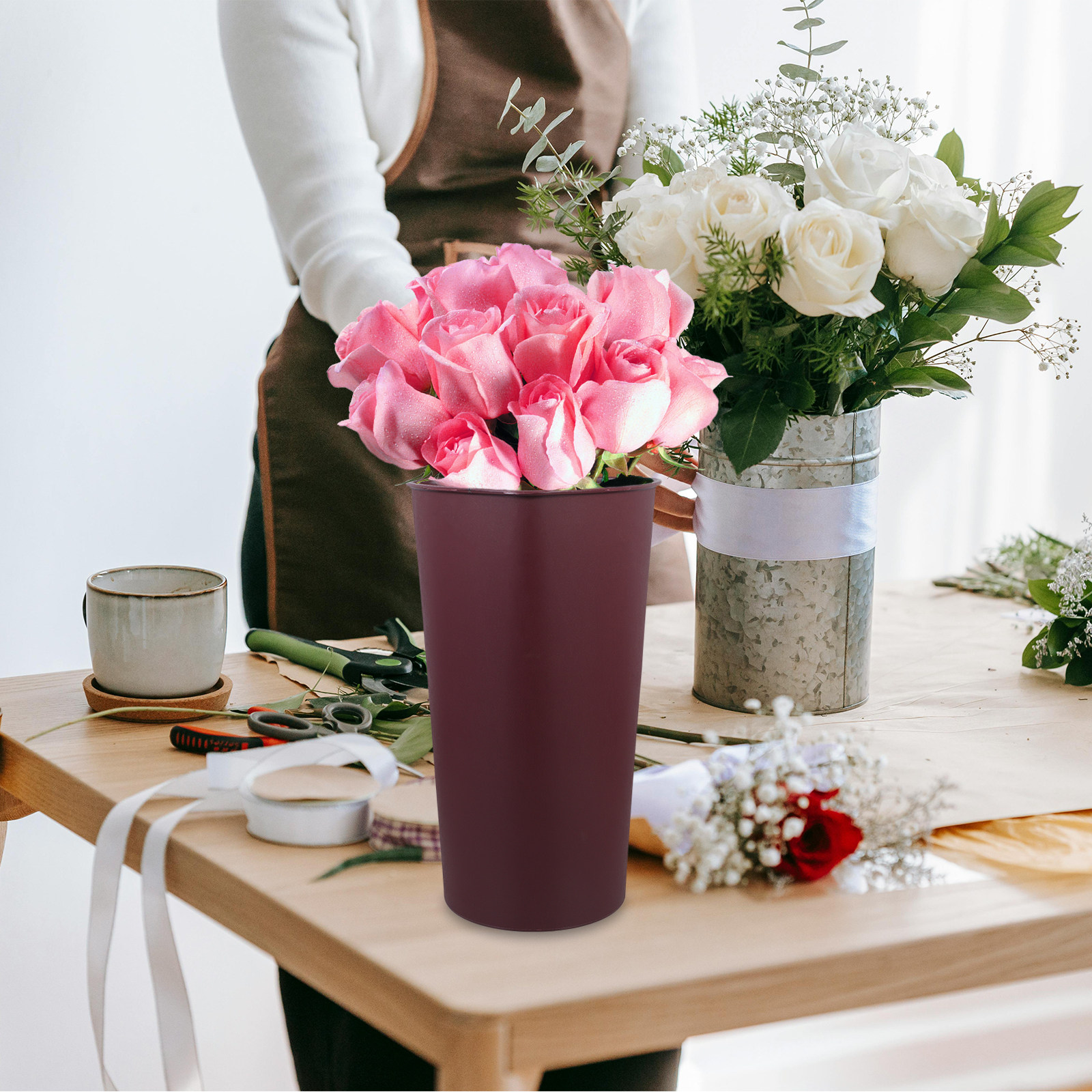 Triangle Floral Bucket Stable  - Florist Supply Buckets 리뷰 및 가격